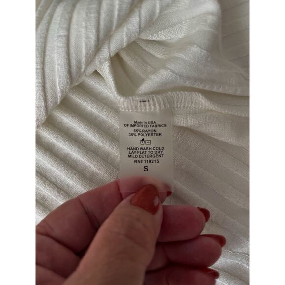 Beach Bunny Franny Rhinestone Skirt SM White Ribbed Stretch Quiet Luxury Party - Picture 5 of 9